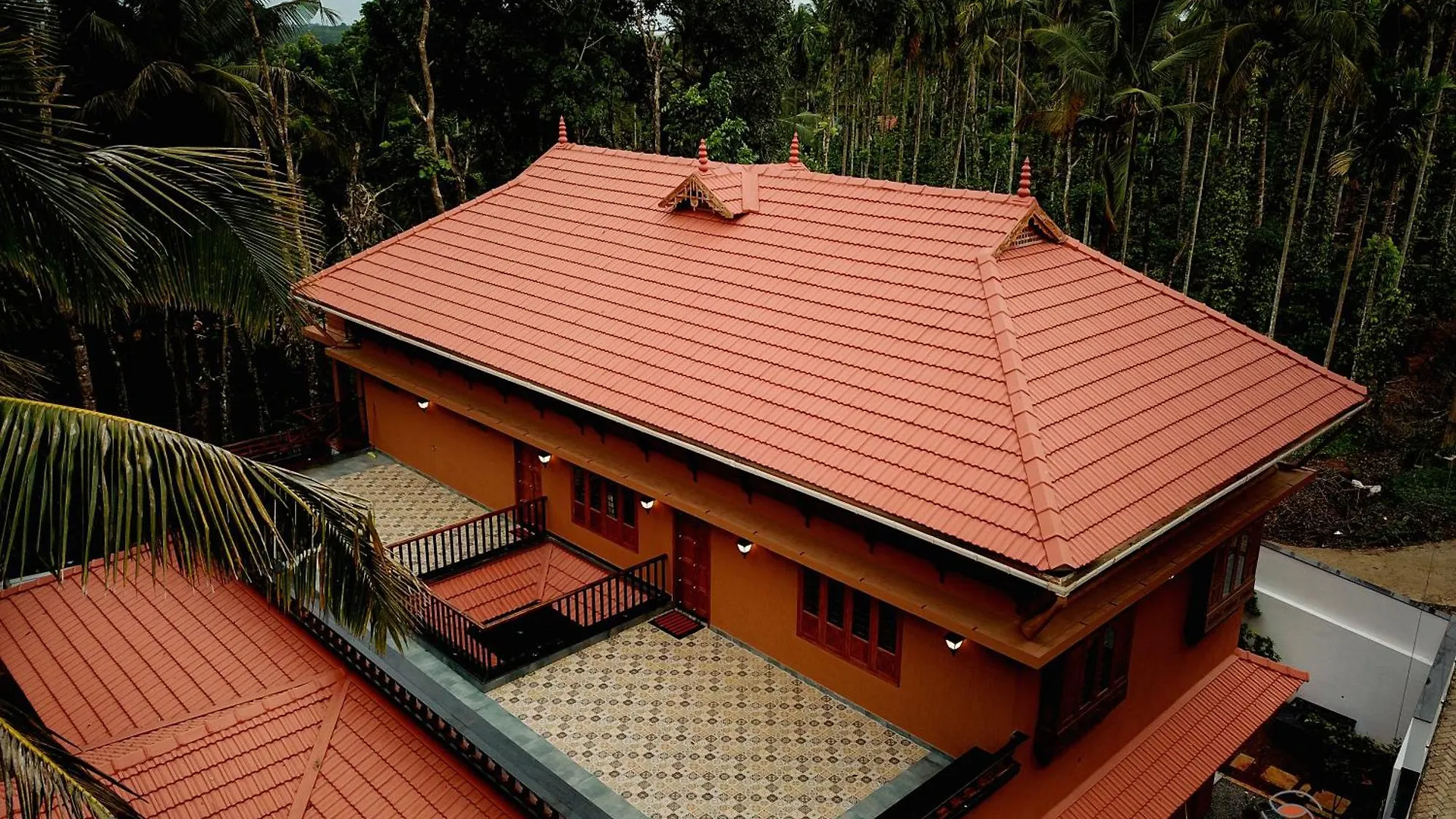 Paithrukam House , Luxury Earthy Homestay Mananthavady